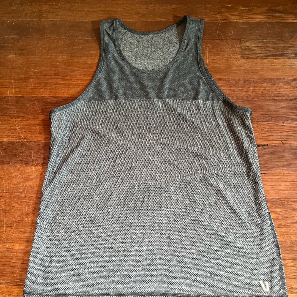 Vuori Gray Women's Tank Top